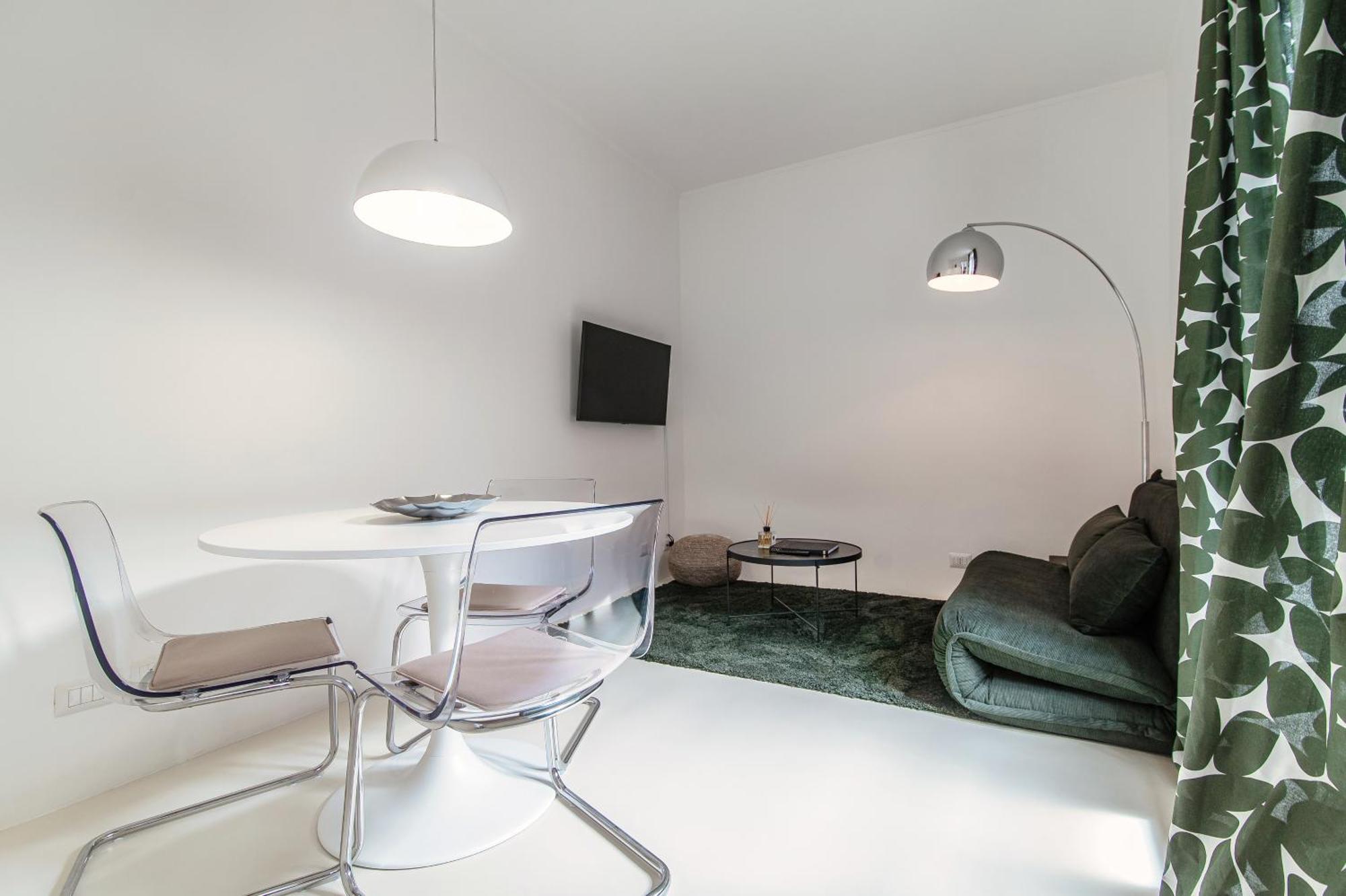 Giuliny Lovely Flat - The House Of Travelers โกโม ภายนอก รูปภาพ